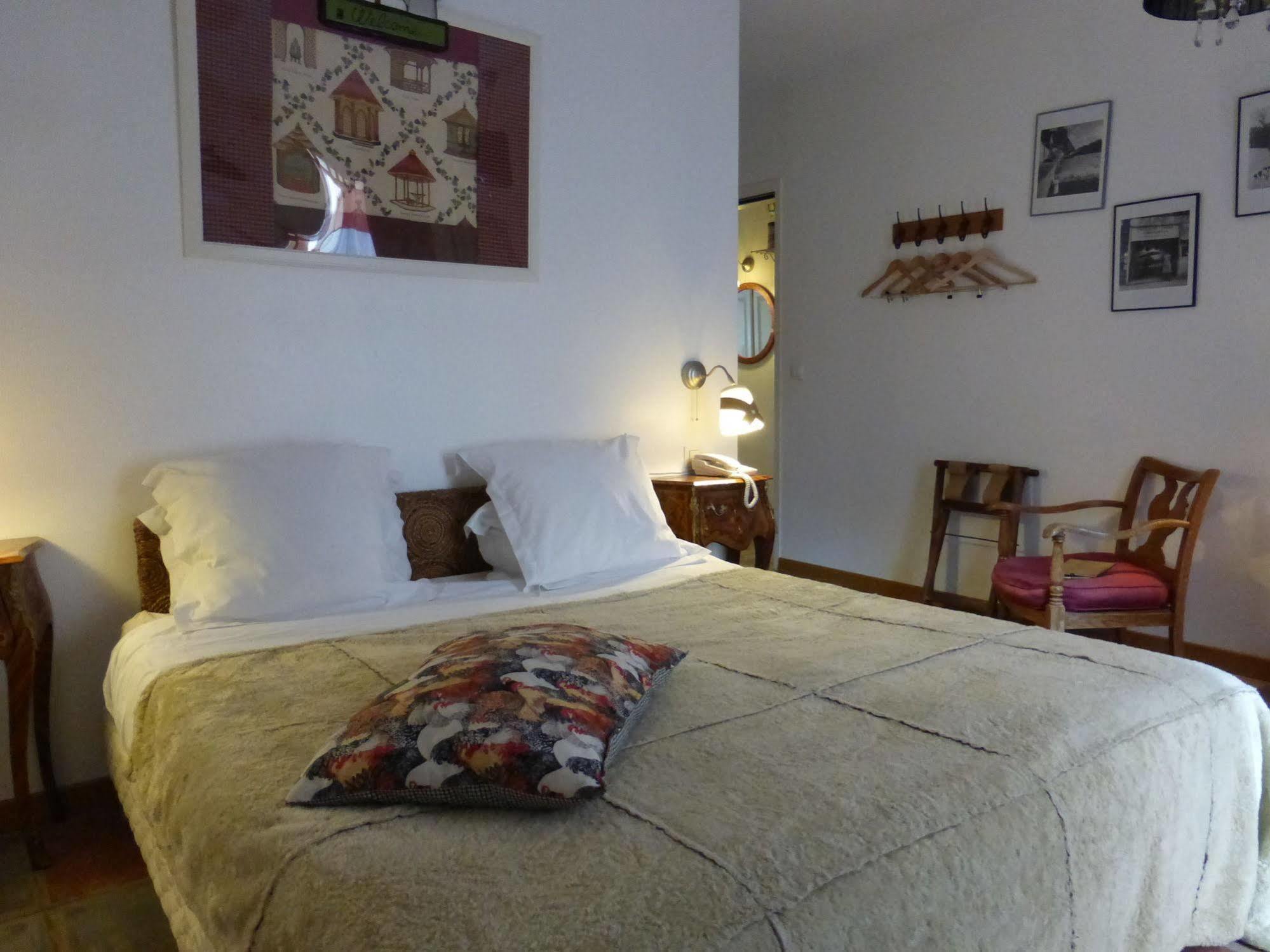 Logis Hotel La Villa Boucicaut Chalon-sur-Saône Buitenkant foto