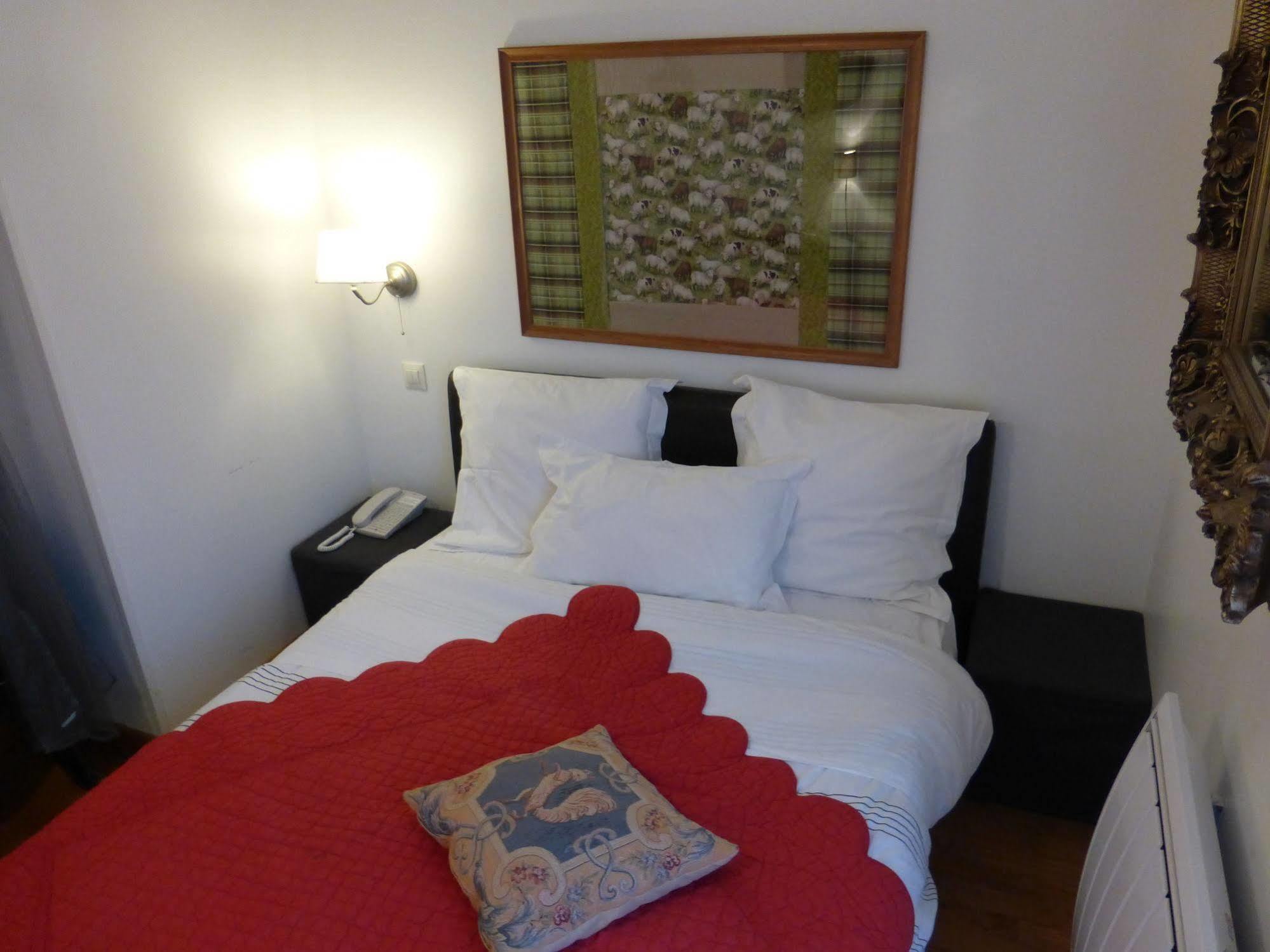 Logis Hotel La Villa Boucicaut Chalon-sur-Saône Buitenkant foto