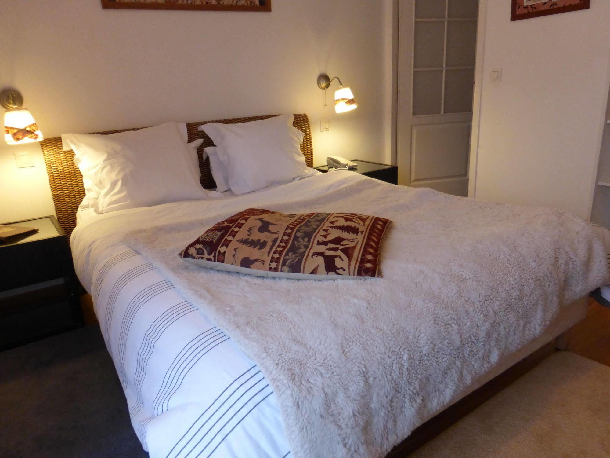 Logis Hotel La Villa Boucicaut Chalon-sur-Saône Buitenkant foto